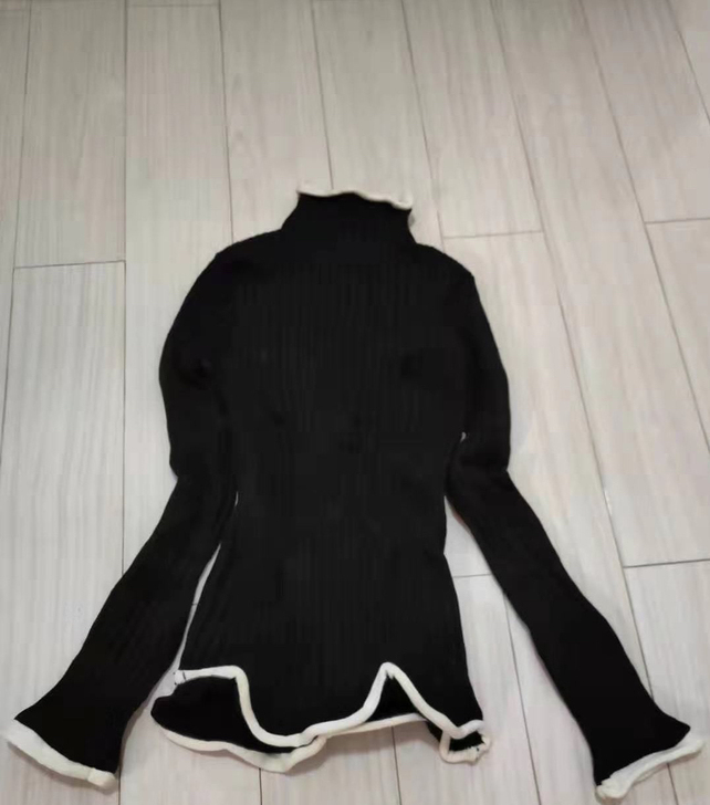 撞色蜂腰小裙摆针织上衣女修身针织衫