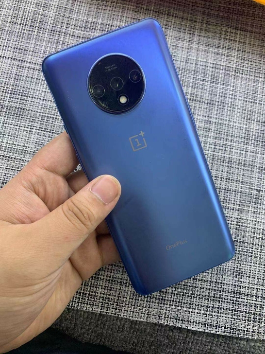 一加7t，8+256，成色如图自定义9新左...