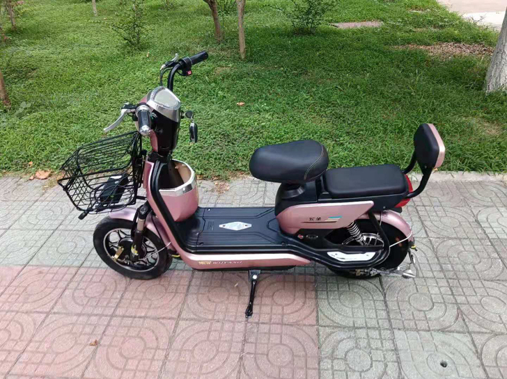 出售电动车成色新，仅限淄博。山东理工大学十...