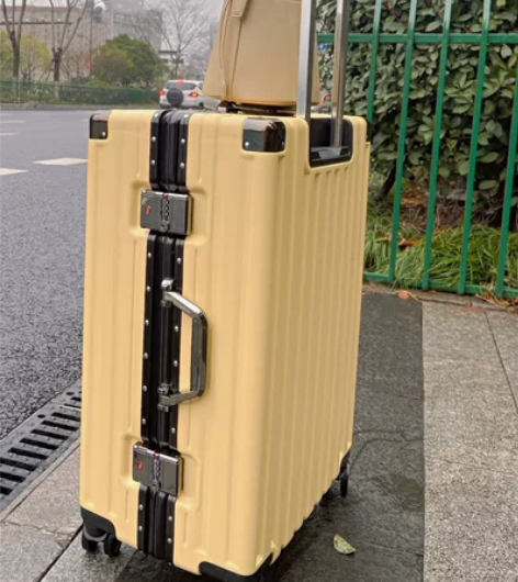 旅行箱结实耐用男女学生行李箱大容量拉杆箱皮...