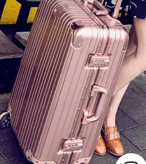 出租行李箱整理箱，超大行李箱，租金39一个...