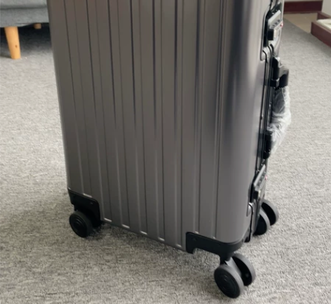 铝镁合金材料高端旅行箱20寸行李箱全新包铝...