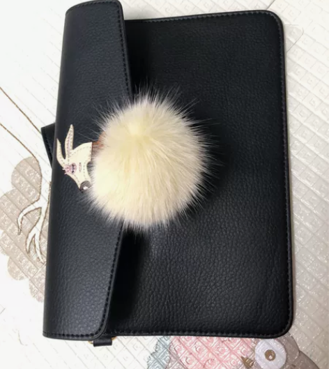 不莱玫 黑色 手包 全新 感兴趣的话点“我...