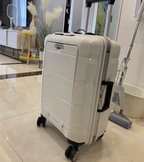 出自用多功能行李箱lucky club 全...