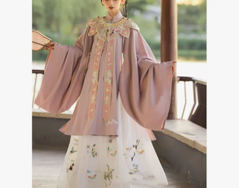 出玉术家的汉服全套（忘记拍云肩了） 全新，...