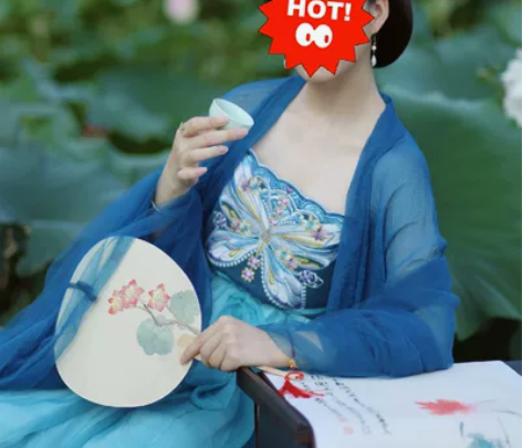 玉术家汉服，五件套，穿一洗一。 99新，爽...