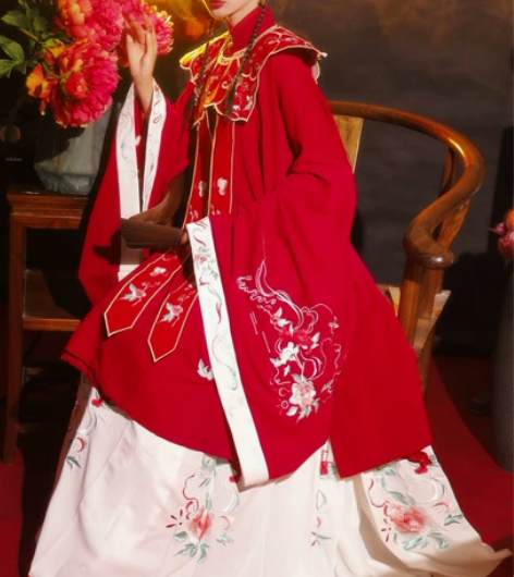 玉术原创汉服女花嫁明制汉服长衫齐腰斜襟云肩...