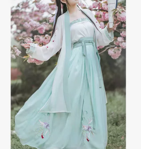 御篇*灼莲宋制三件套M码 尺码如下图,里面...