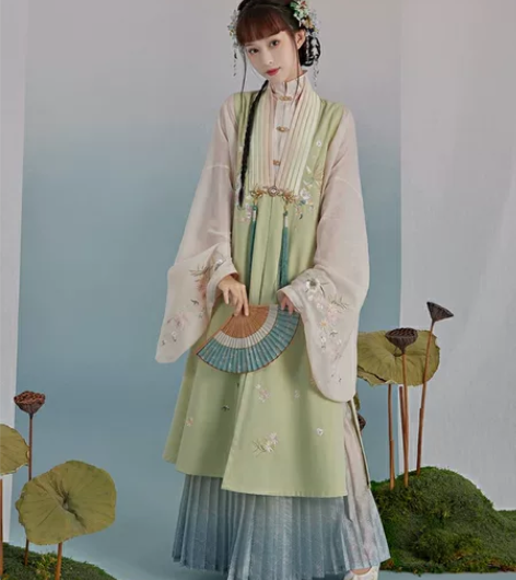 七月夕 青萝 原创早秋新款改良风琴褶比甲立...