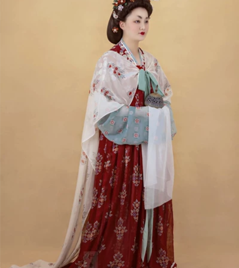 汉服租赁 丹青荟传统服饰 敦煌供养人 礼佛...