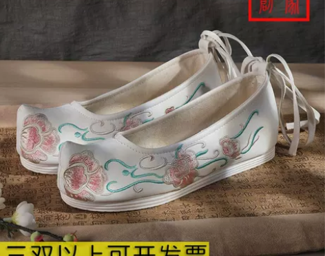 【大码汉服鞋】有内增高平底可选中国风绣花鞋...
