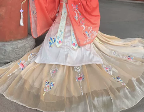 出绝版汉服 安炎家的明制 穿一洗一