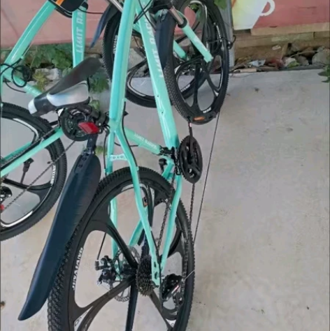 低价出售一批成人变速自行车 越野减震单车 ...