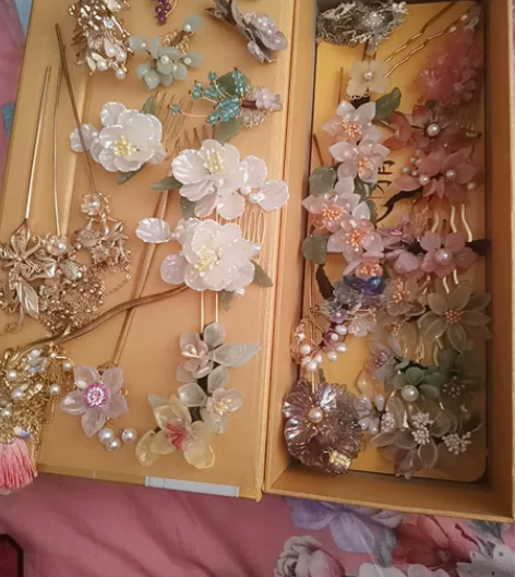 汉服发簪甩货 五元一件，六件半包，十二件全...