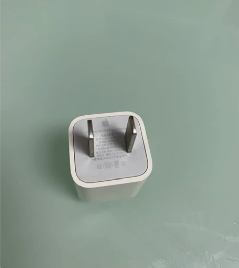 自用闲置苹果原装充电头，没线，A 1443...