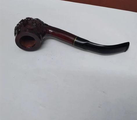 实木烟斗。没使用过。长约13.5厘米 感兴...