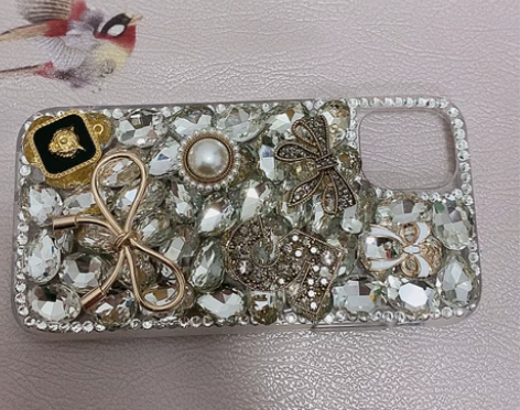 奢华水钻苹果11手机壳 感兴趣的话点“我想...