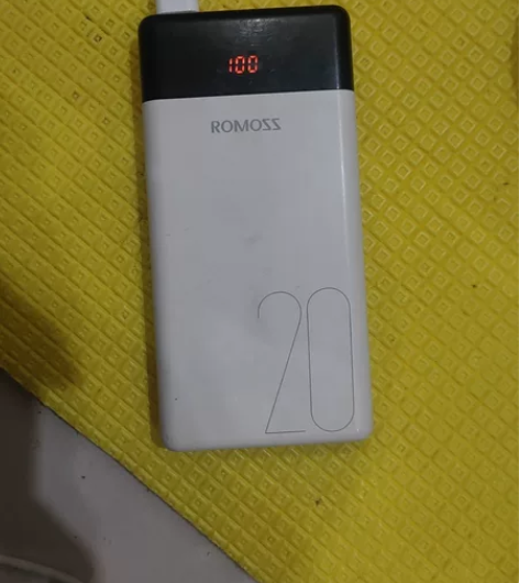 罗马仕充电宝20000毫安 感兴趣的话点“...