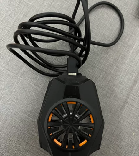 手机散热器  打游戏好用 用了1个星期 感...