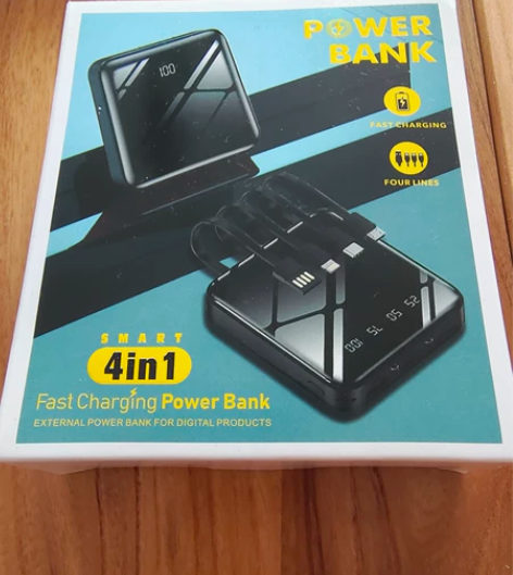 充电宝，公司发的，一个35，梨园地铁口自取...