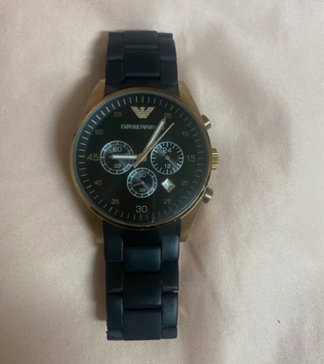 阿玛尼手表 正品专柜三千多买的 不想戴了 ...