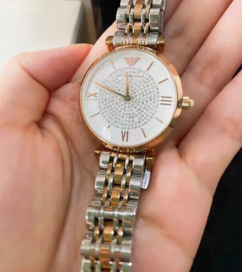 全新的阿玛尼满天星手表 朋友送的 不想要了...