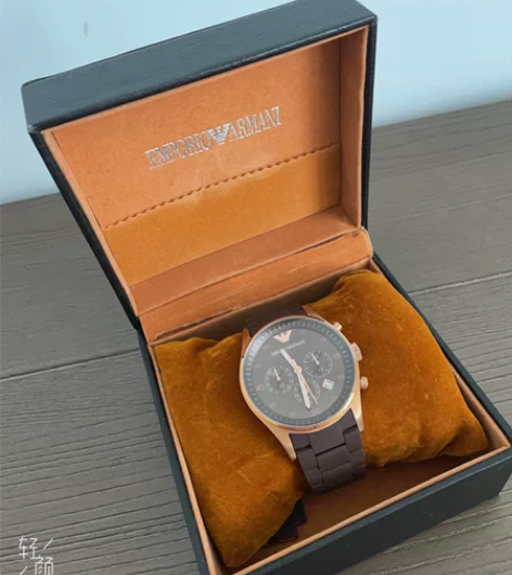 全新阿尼玛男表，姐姐送我的情侣表，男表一直...