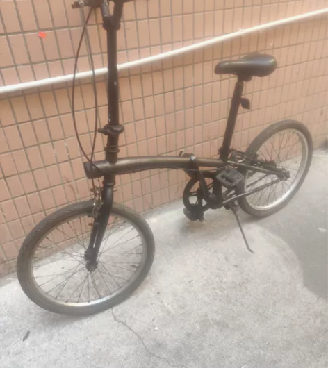 自行车20寸折叠车，骑行正常。自提面交。有...