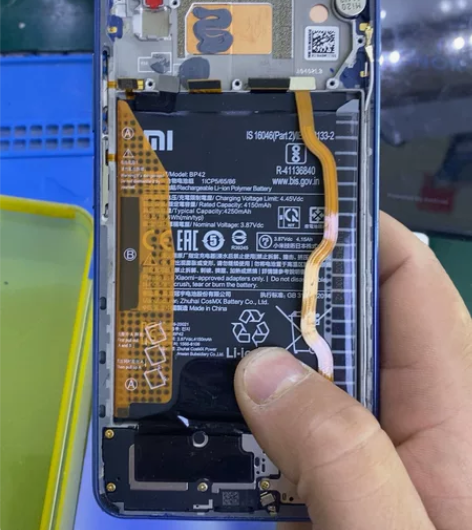 小米11青春版主板坏 其他全好 需要拿去9...