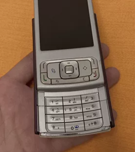 诺基亚N95能开机 按键正常 成色正常看好...