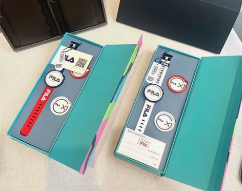 ￥299/个包邮｜Fila斐乐新款时尚硅胶...