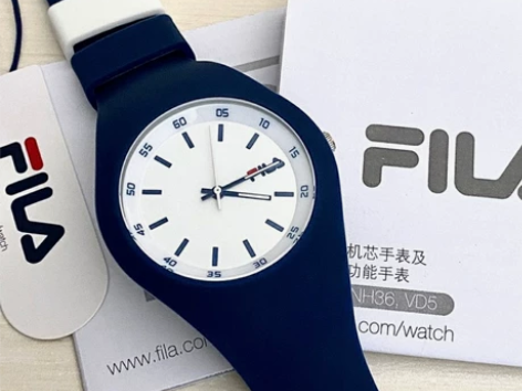 FILA斐乐手表男女情侣表学生硅胶运动果冻...