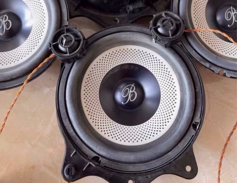 处理一批大柏林之声六件套6.5寸喇叭汽车中...