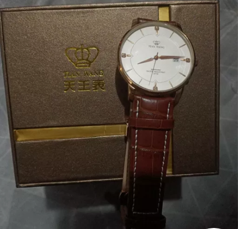 专柜正品天王表 保修卡盒子什么都在 150...