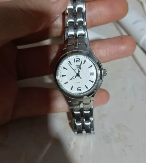 天王表女表正品小表盘防水钢带石英表休闲简约...