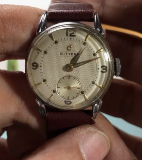 西铁城CITIZEN手动男表，表径28.9不含把头，走時正常...