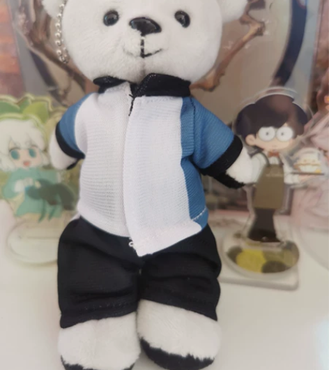 出网球王子冰帝魅特熊，带衣服，如图所示。 ...