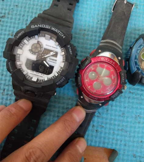 三块电子表配件处理都不走，看好在买安图发货...