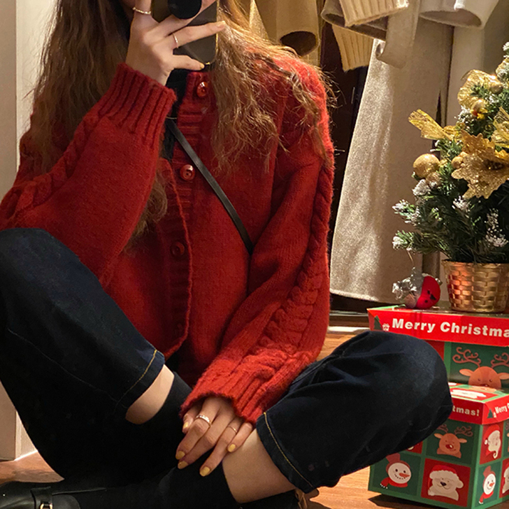 本命新年红色麻花毛衣外套女宽松短款春装20...