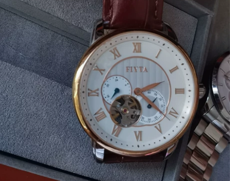 17年年底买的飞亚达DGA8270 MWR...