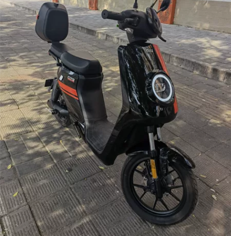 小牛电动MS顶配版21年4月份购买。 已行...