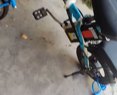 正步折叠电动车,代驾车,可以开30多速度,...