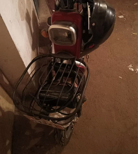 知影电动车，一年的新车，能跑40，速度三挡...