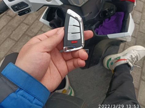 新大洲本田裂行125 增加刀锋智能钥匙 也...