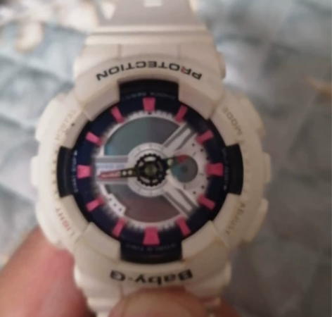 石英手表 走时正常 感兴趣的话点“我想要”...