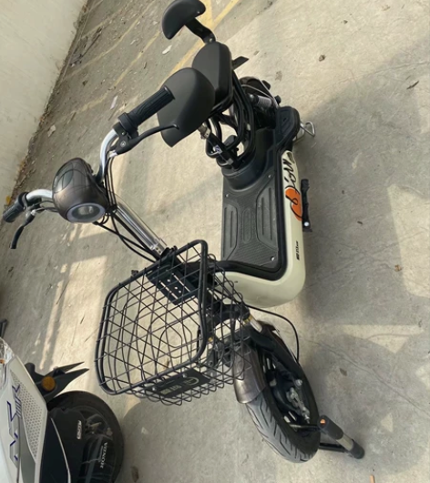 爱玛电动车，48v20a，车况良好刹车等功...