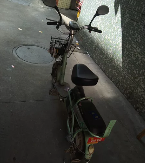 台铃电动车一台，电池能跑15公里左右。只限...