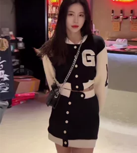 棒球套装 全新 实体店清仓款 感兴趣的话点...