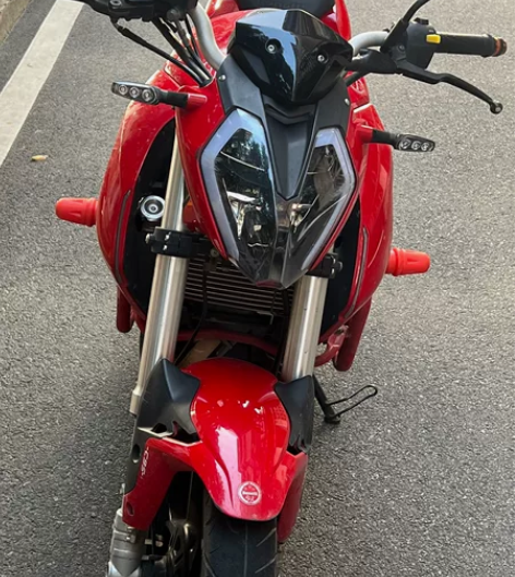 出一台19年的小迅龙150，外地牌协议出，...