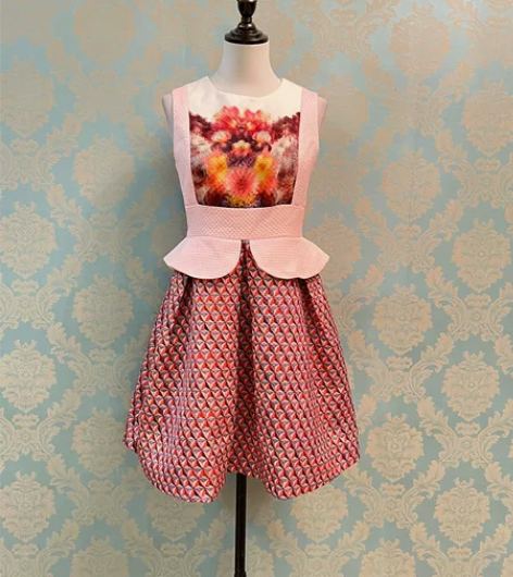 秋款法式欧根纱补花修身显瘦全里衬洋气高级连...